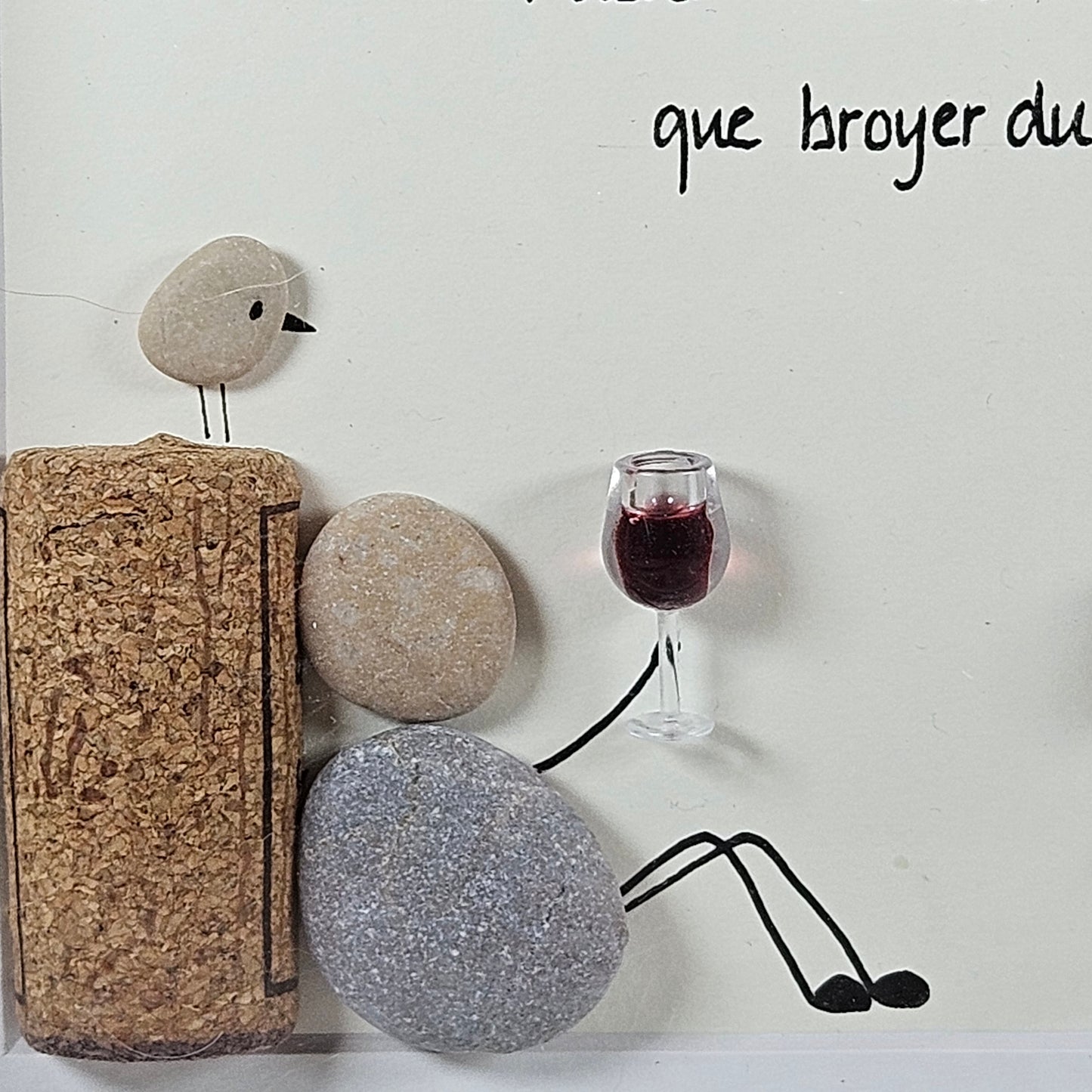 Boire du rouge… plutôt que broyer du noir !