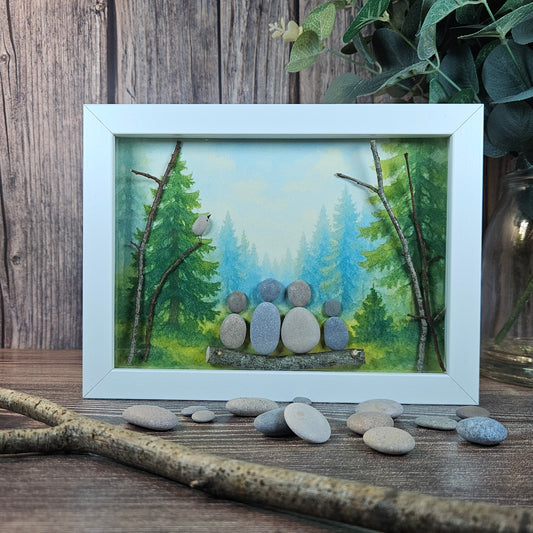 Famille au cœur de la forêt