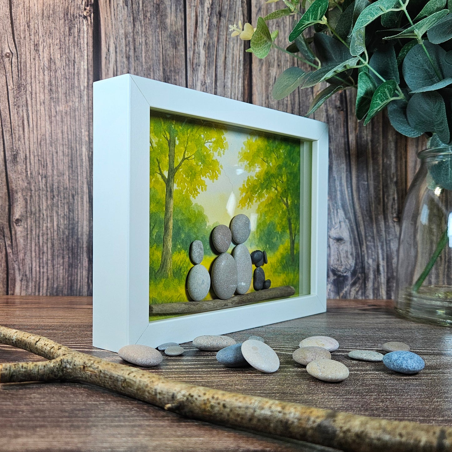 Famille sous l’arbre doré